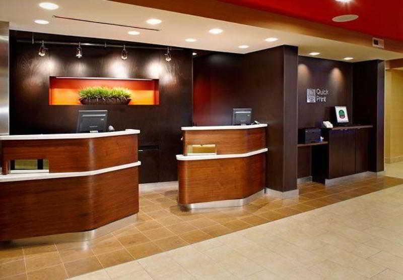 Courtyard By Marriott Tulsa Central Exterior photo
